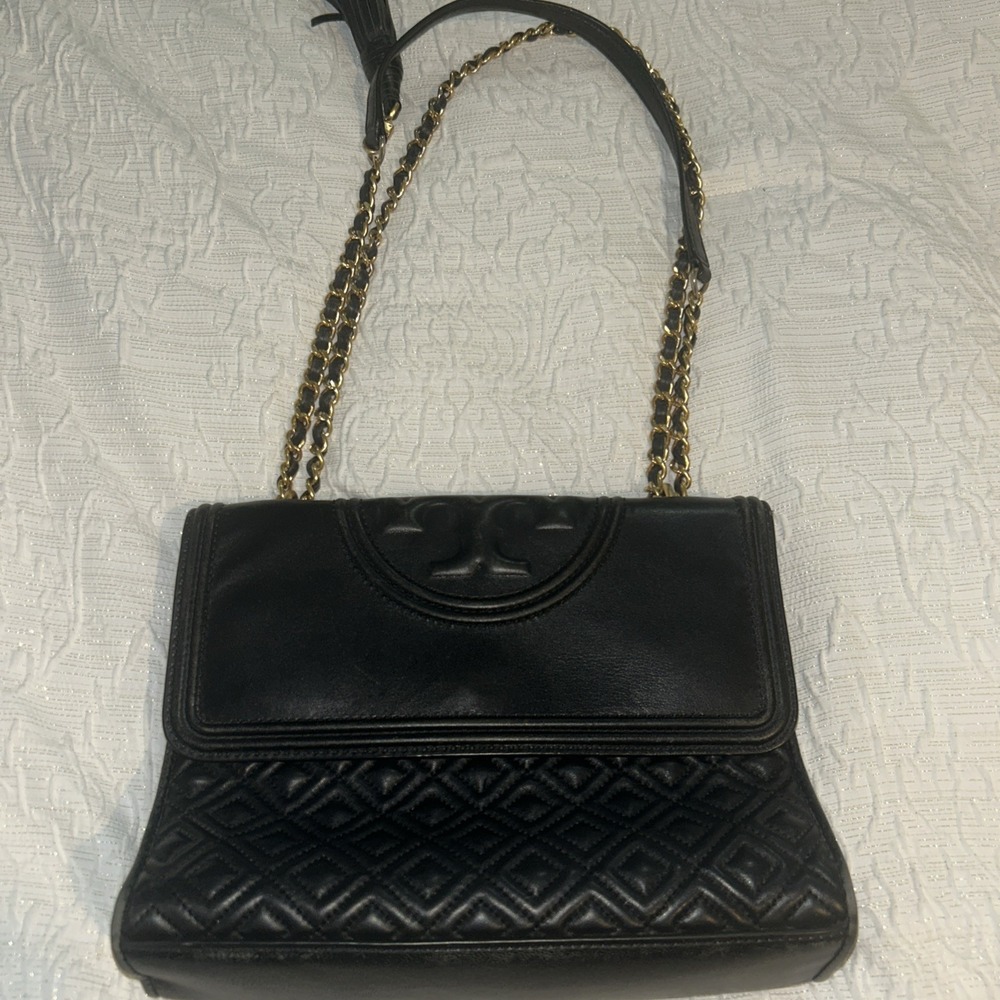 Tory Burch Fleming Black Quilted Leather Chain Shoulder Bag Tassel Crossbody